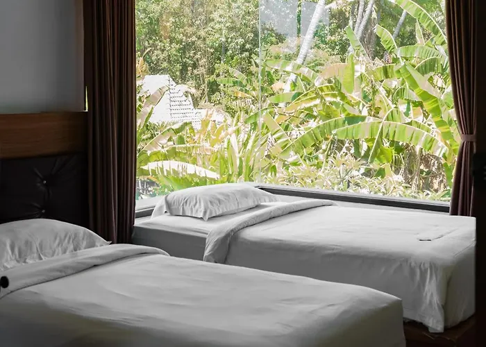 Otel Gunung Agung Timur 3*